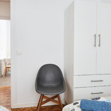 Apartamento Pamplona Bagian luar foto
